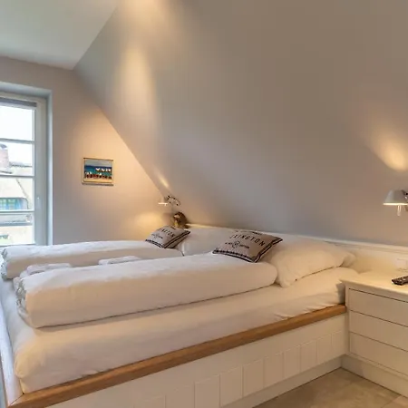 Reetdachhaus Kleine Krabbe Reetdachhaus Kleine Krabbe *